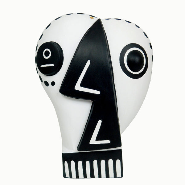 Luis Pablo: Picasso Mask Woodcarving