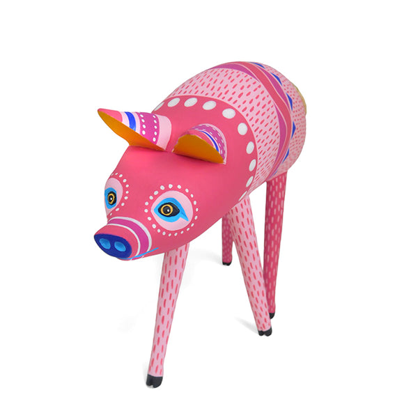 Luis Pablo: Elegant Pig Woodcarving