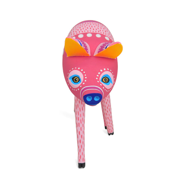 Luis Pablo: Elegant Pig Woodcarving