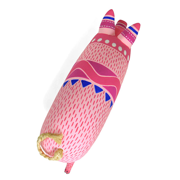 Luis Pablo: Elegant Pig Woodcarving