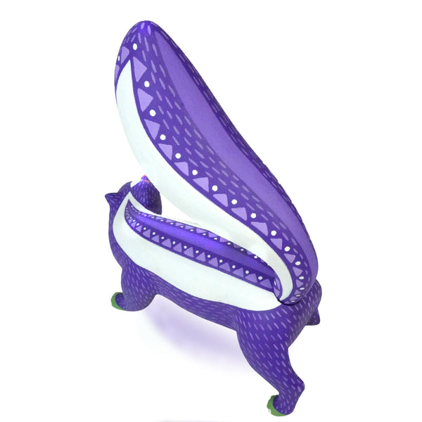 Luis Pablo: Skunk Woodcarving