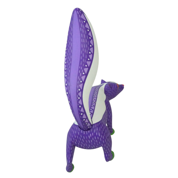 Luis Pablo: Skunk Woodcarving