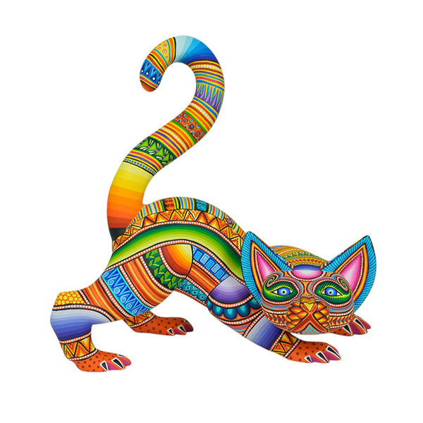 Magaly Fuentes: Playful Cat Woodcarving