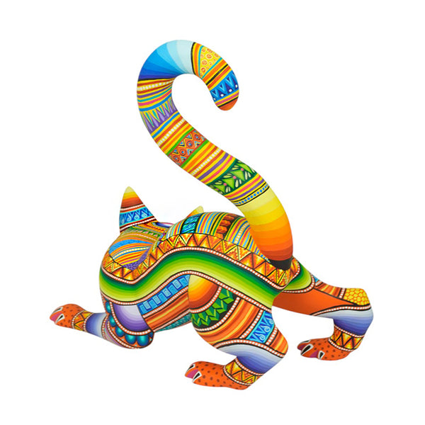 Magaly Fuentes: Playful Cat Woodcarving