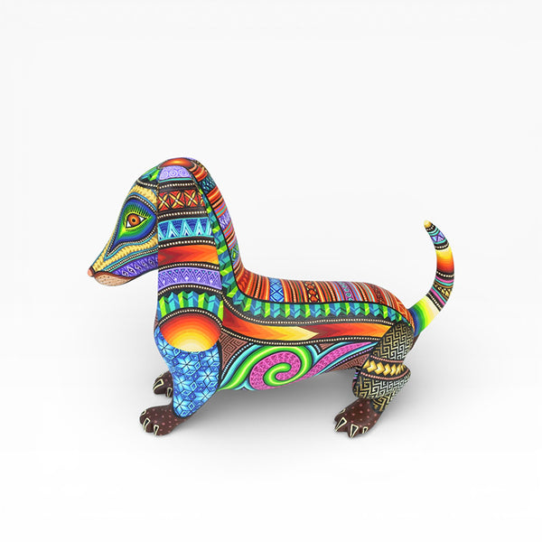 Magaly Fuentes: Adorable Dog Woodcarving
