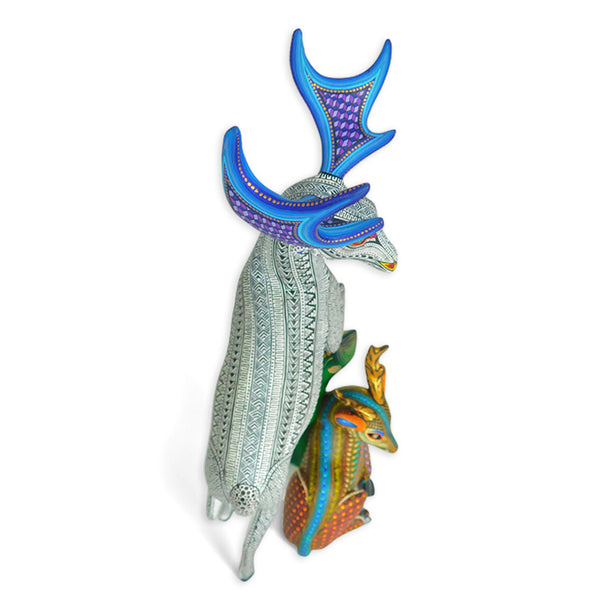 Manuel Cruz: One Piece Sculpture Deer & Fawn