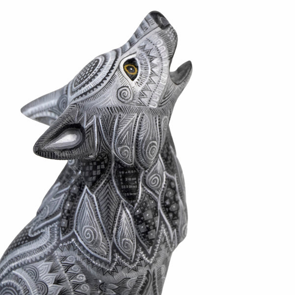 Raymundo Fabian: Extraordinary Moonlit Wolf Alebrije