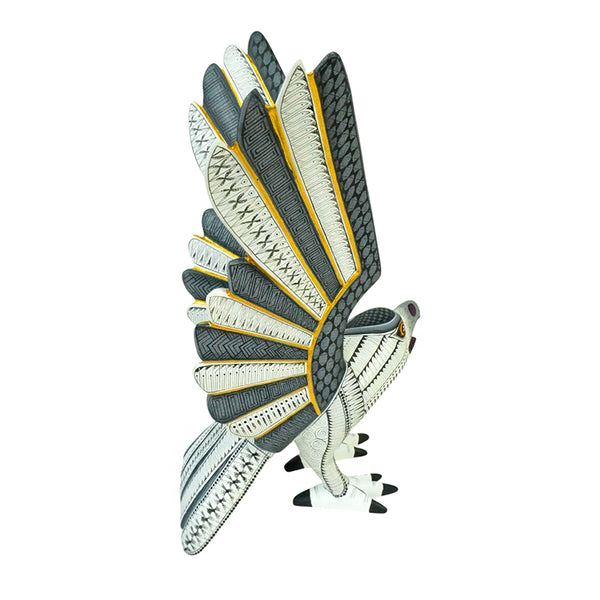 Neri & Soledad Cruz: Superb Falcon Woodcarving