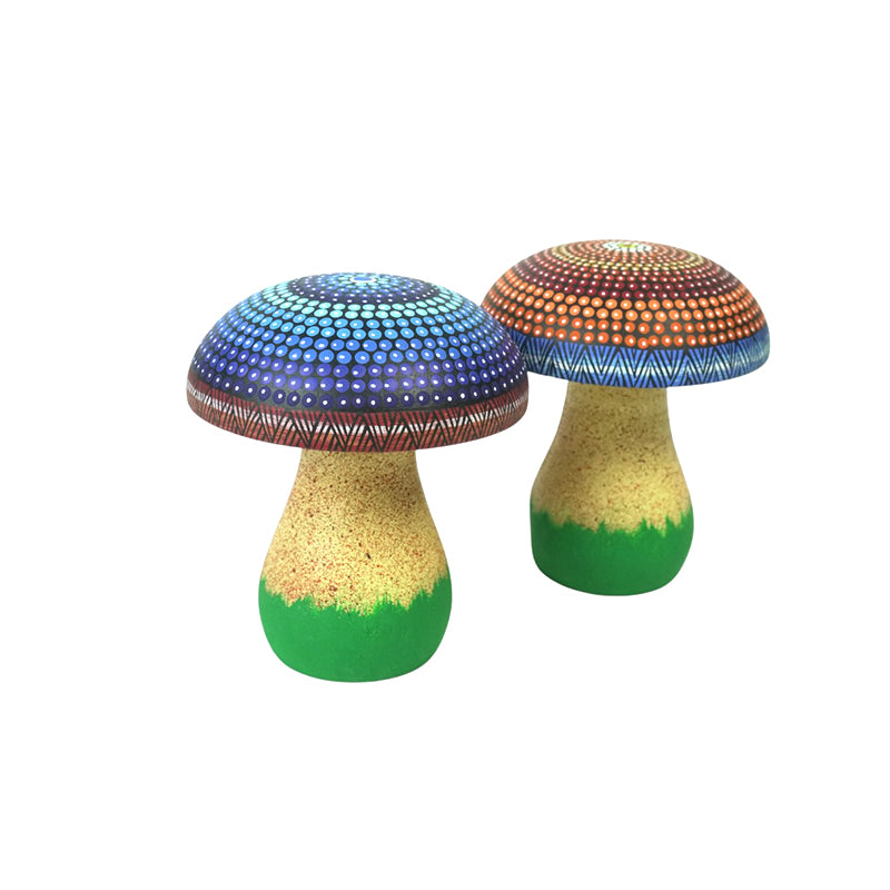 Nicolas Morales "Alebrijes El Conejo": Mushrooms Alebrije