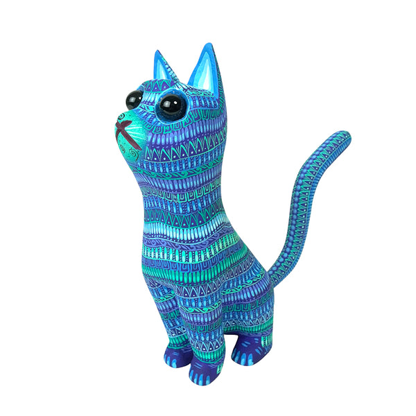 Oscar Carrillo: Cat Sculpture