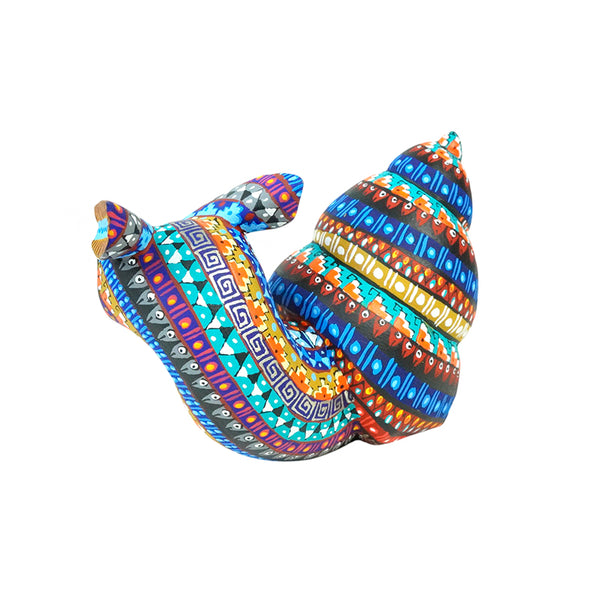 Oscar Carrillo: Snail-Owl Fusion Woodcarving