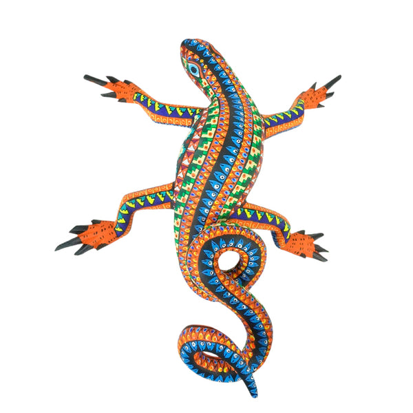 Oaxacan Woodcarving of a Lizard
