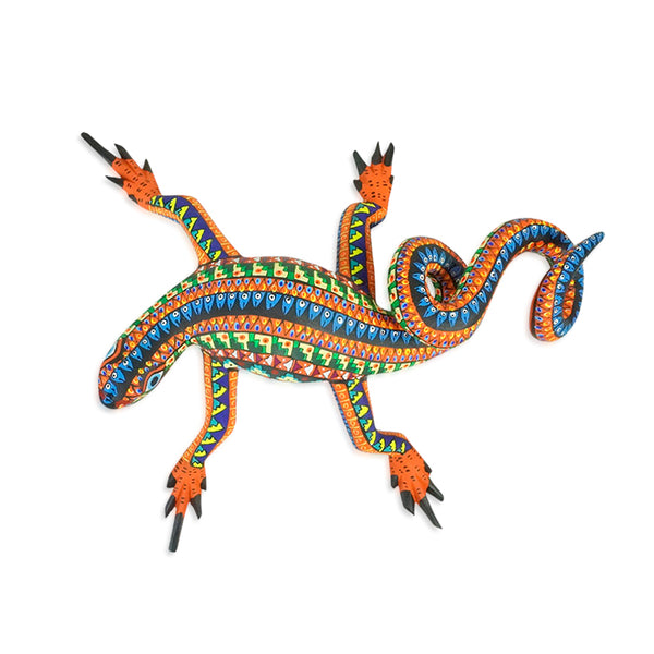 Oscar Carrillo: Oaxacan Lizard Woodcarving