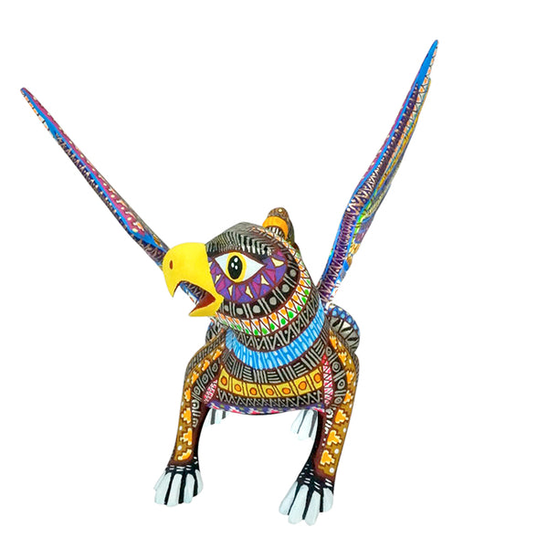 Oscar Carrillo: Little Griffin Woodcarving