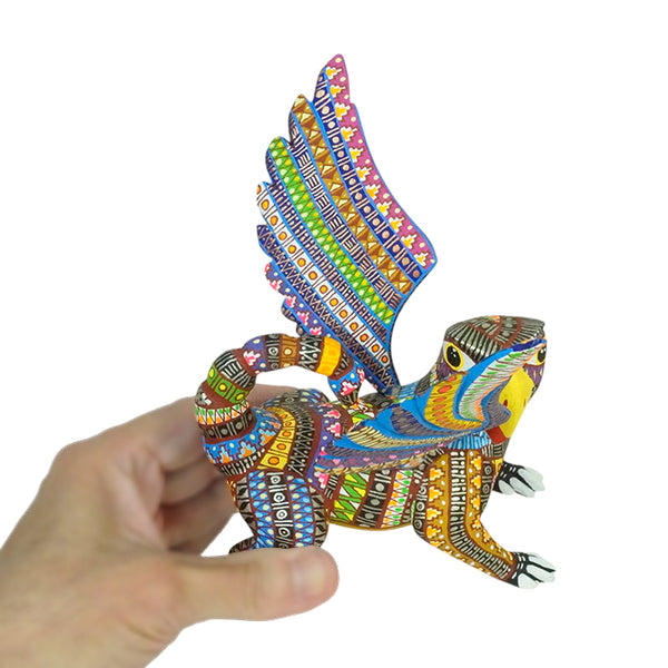 Oscar Carrillo: Little Griffin Woodcarving