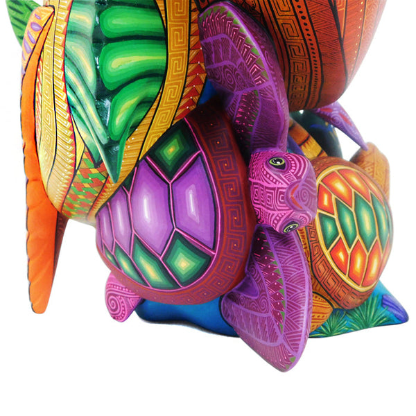 Pedro Carreño: Magnificent Sea Life Sculpture (LYWY)