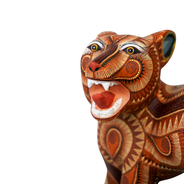 Rocio Fabian: Fierce Jaguar Woodcarving