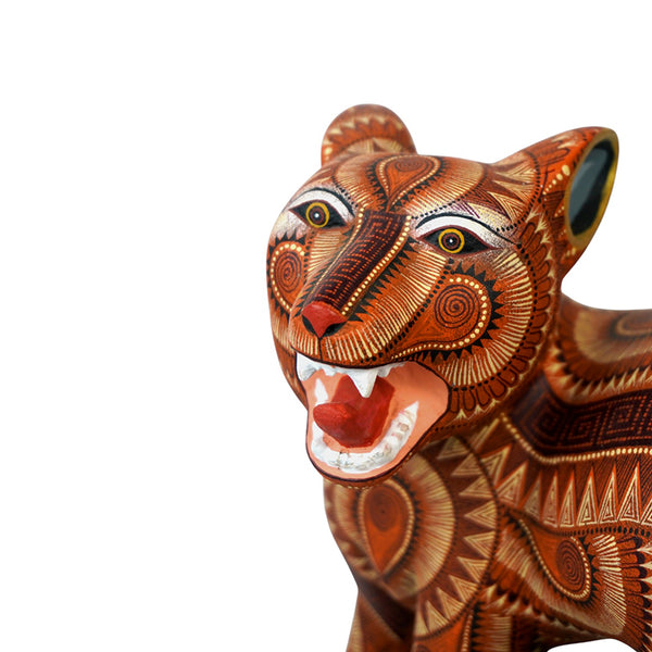 Rocio Fabian: Fierce Jaguar Woodcarving