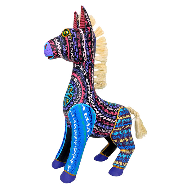 Saulo Mandarin: Donkey Woodcarving