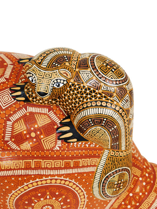 Anel Shunashi: American Beaver & Baby