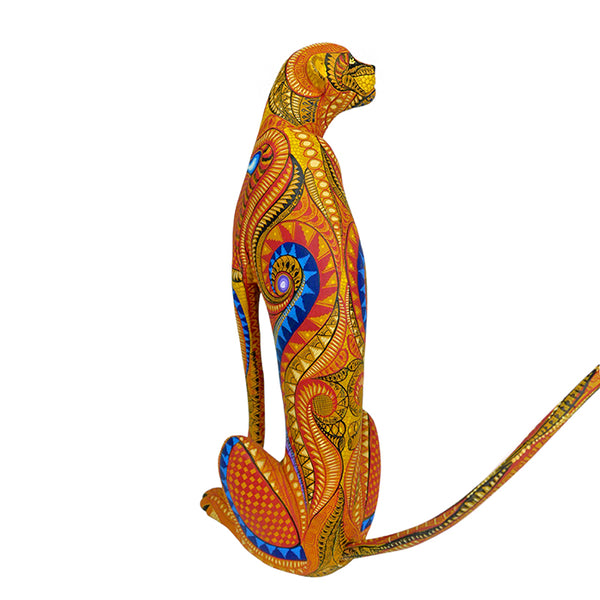 Tribus Mixes: Cheetah Woodcarving