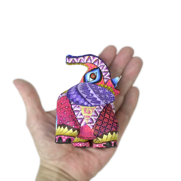 Veronica Calvo: Baby Elephant Sculpture