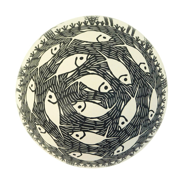 Efren Ledezma: Deer & Butterflies Olla