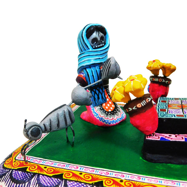 Saul Montesinos: Day of the Dead Cemetery Scene