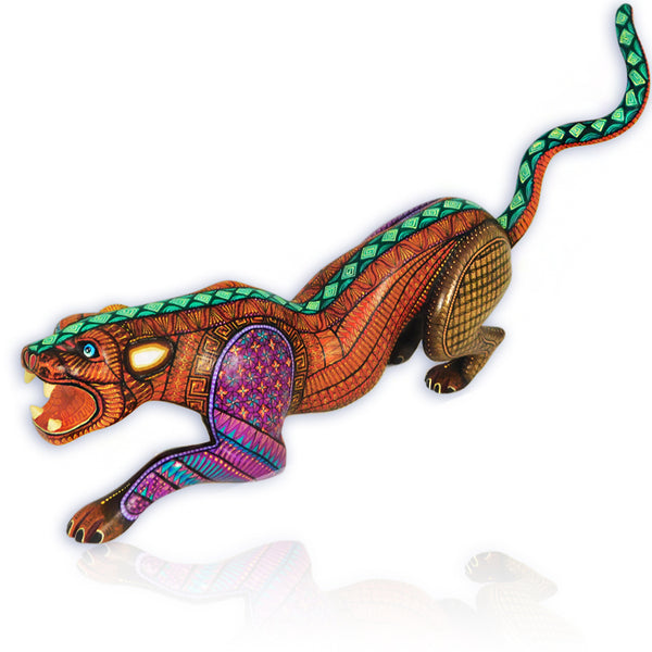 Jorge Vaszquez: Magnificent Fierce Jaguar Woodcarving