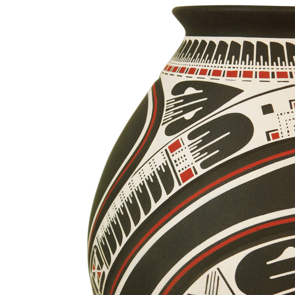 Lazaro Ozuna Silveira: Tall Mata Ortiz Olla