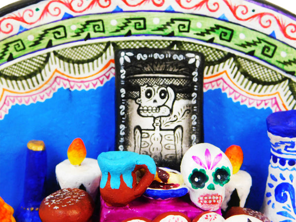 Saul Montesinos: Day of the Dead Ofrenda