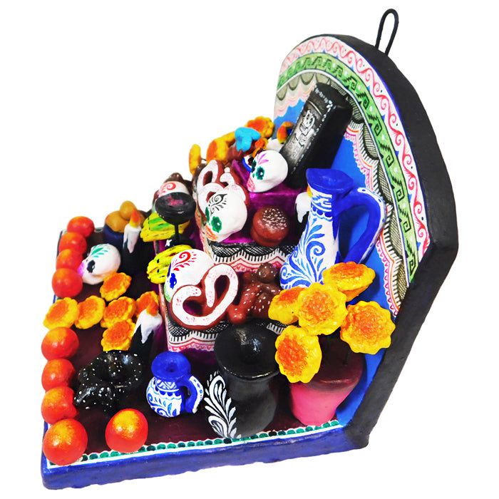 Saul Montesinos: Day of the Dead Ofrenda