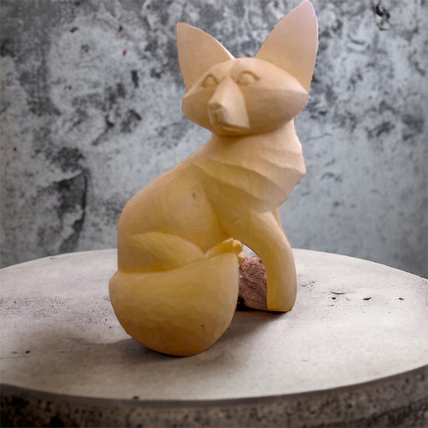Rocio Fabian: Elegant Fox Sculpture