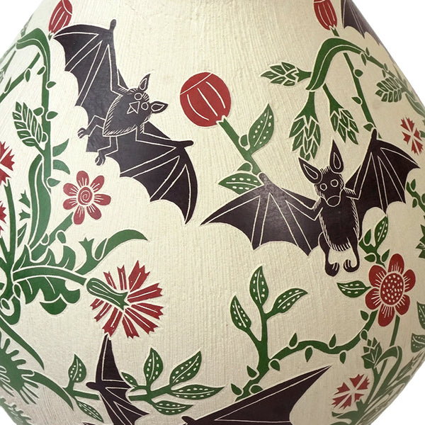 Adrian Corona: Nocturnal Bats & Blossoms Mata Ortiz Olla