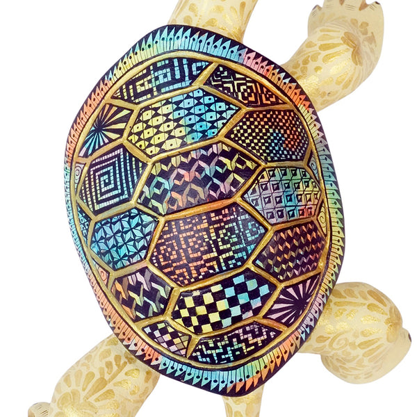 Job Luna: Impressive Little Turtle Alebrije