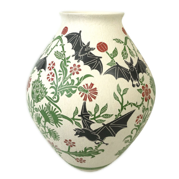 Adrian Corona: Nocturnal Bats & Blossoms Mata Ortiz Olla