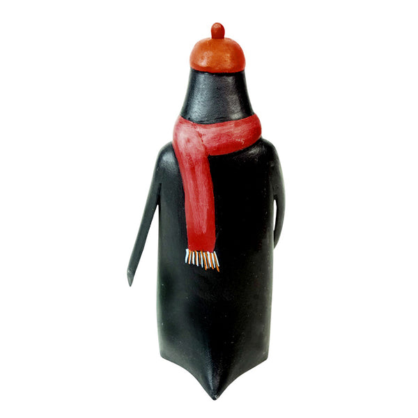 Avelino Perez: Winter Penguin