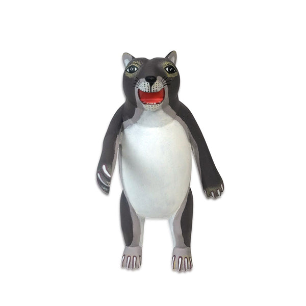 Avelino Perez: California Bear Alebrije