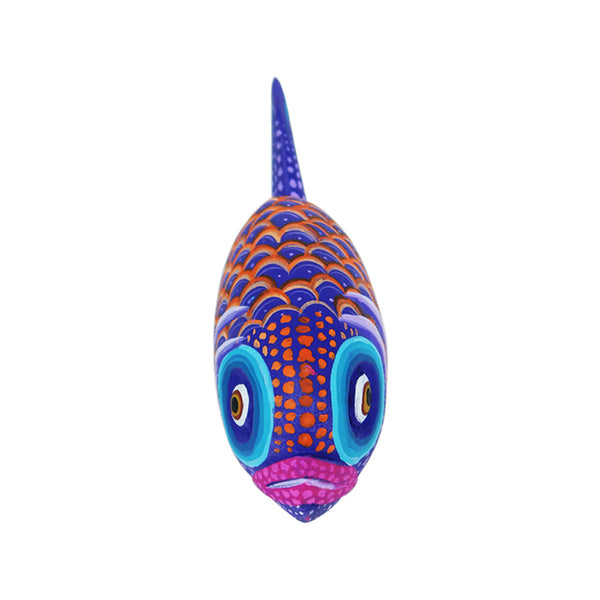 Carolina Sandoval & Kengi: Little Fish Woodcarving