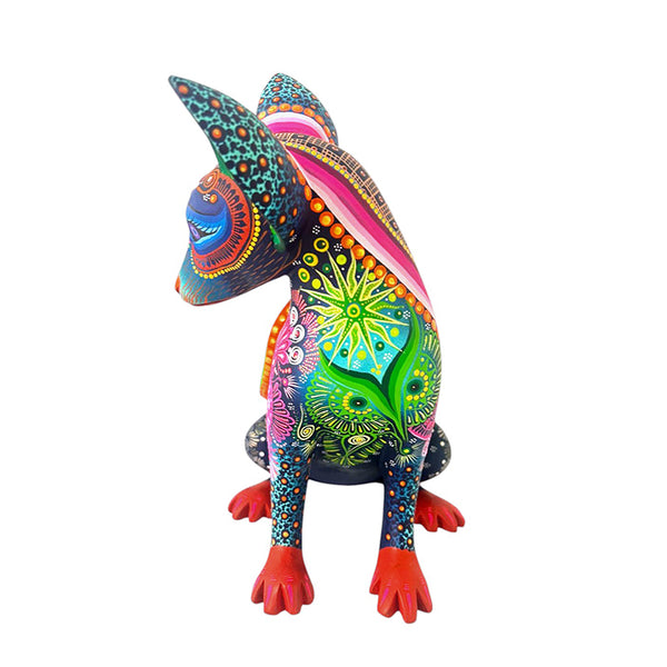 Cesar Melchor: Fusion Fox-Turtle Woodcarving