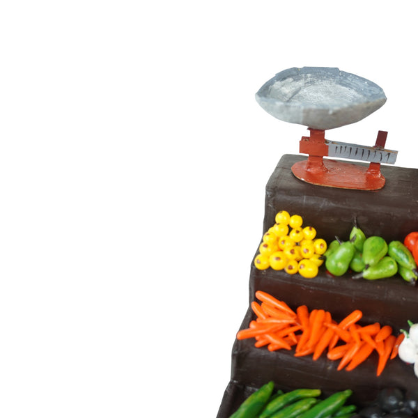 Antonio Alonso: Spectacular Fruit Market Vendor Paper Mache