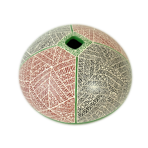 Daisy Ramirez: Seed Pot Pottery