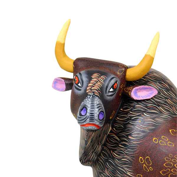 Eleazar Morales: Protective Bull & Calf Woodcarving