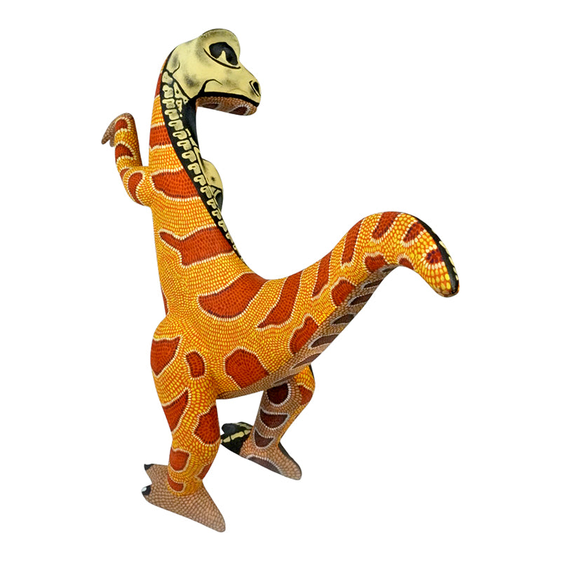 Eleazar Morales: Impressive Velociraptor Woodcarving