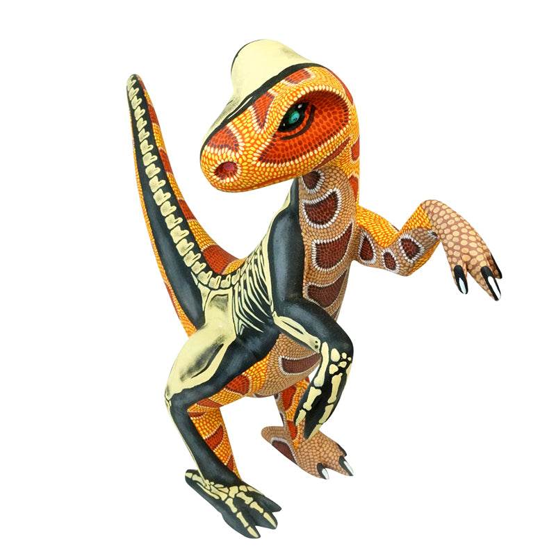 Eleazar Morales: Impressive Velociraptor Woodcarving