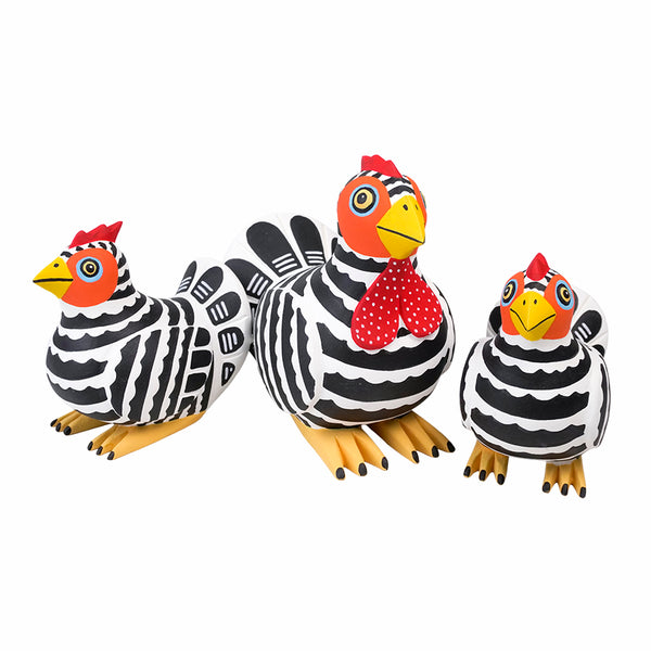 Luis Pablo: Plymouth Hen & Chicks Alebrije