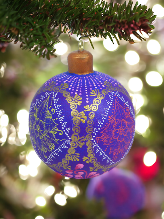 Sueño Zapoteco Women's Cooperative: Lavender  Christmas Ornaments