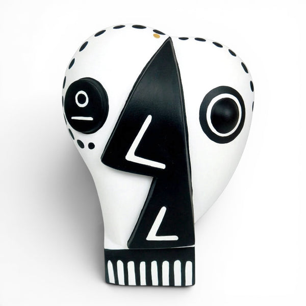 Luis Pablo: Picasso Mask Woodcarving