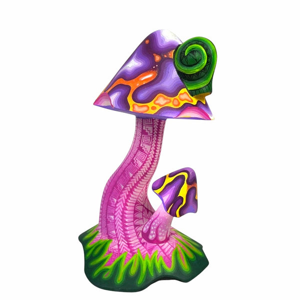 Carolina Sandoval & Kengi: Mushrooms & Snail Woodcarving