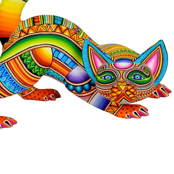 Magaly Fuentes: Playful Cat Woodcarving